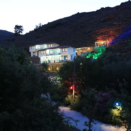 Homestay Mavi Melek